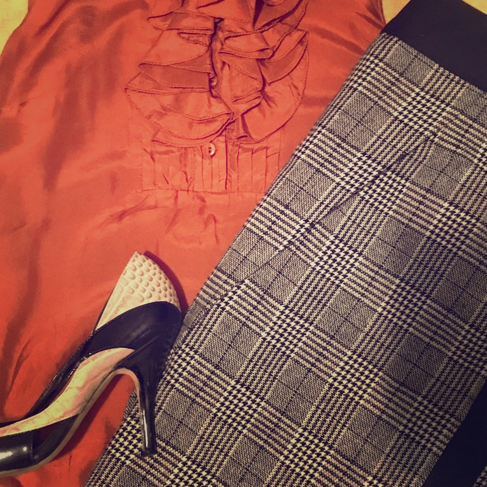 Houndstooth skirt